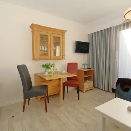 Koehler Am Dorfteich Lägenhet