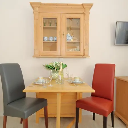 Koehler Am Dorfteich * Wenningstedt-Braderup